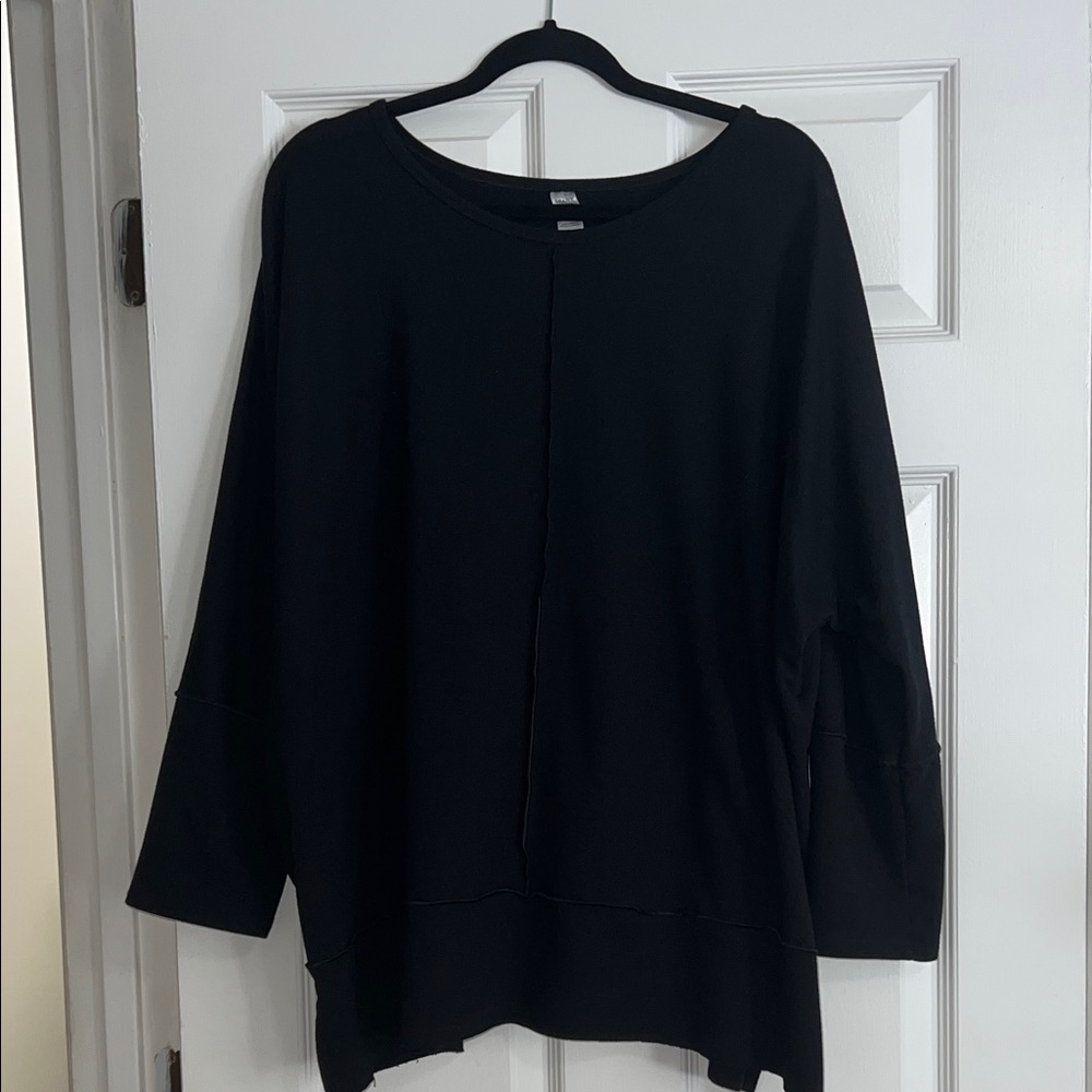 Spanx AirEssentials Women’s Plus Seamed Long Sleeve Top in Black size 2X